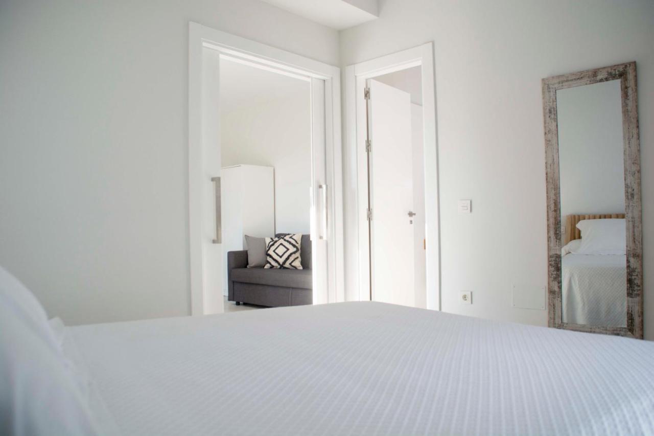 Apartamentos Madreselva Fernan Perez Esterno foto
