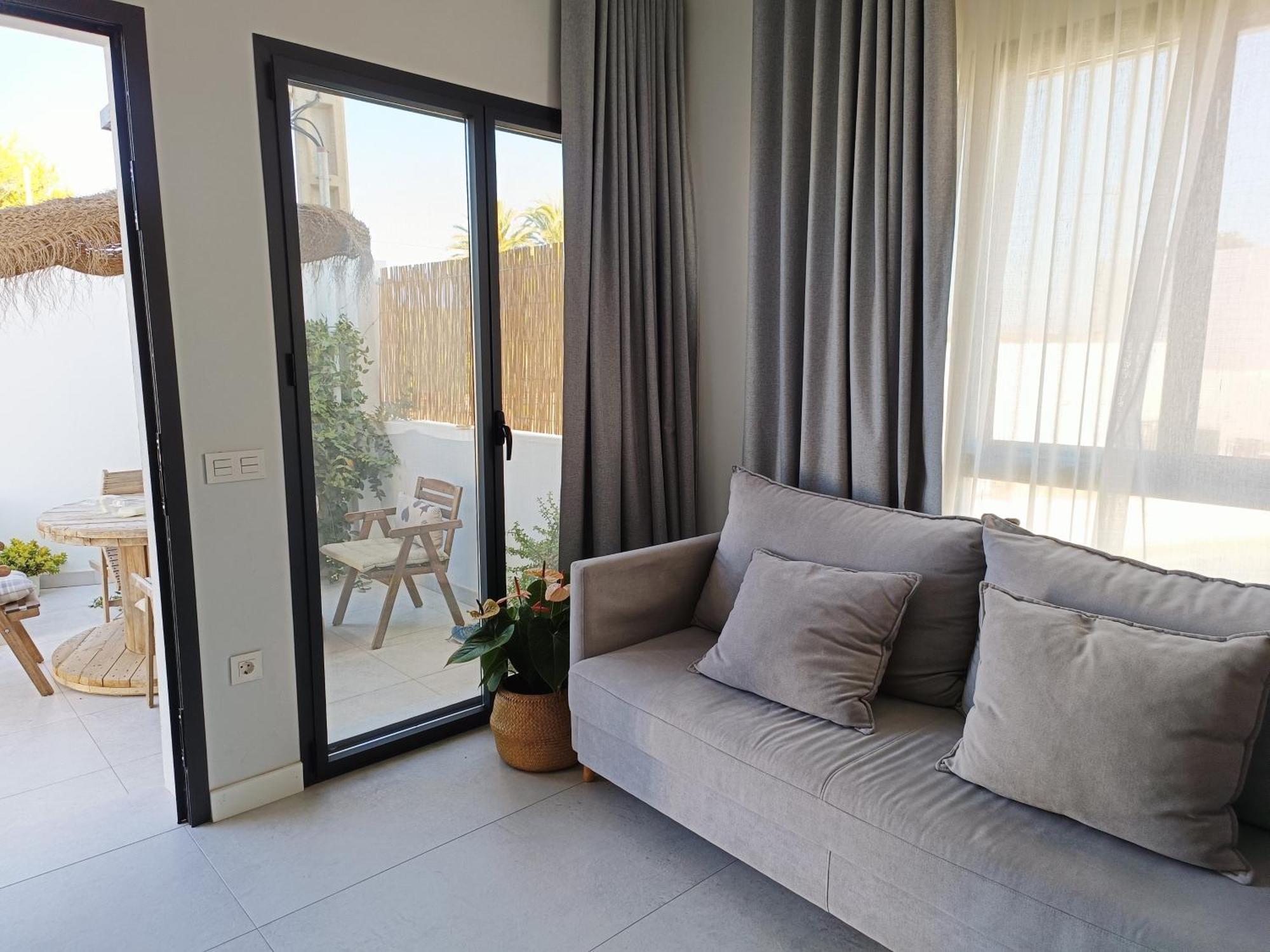 Apartamentos Madreselva Fernan Perez Esterno foto