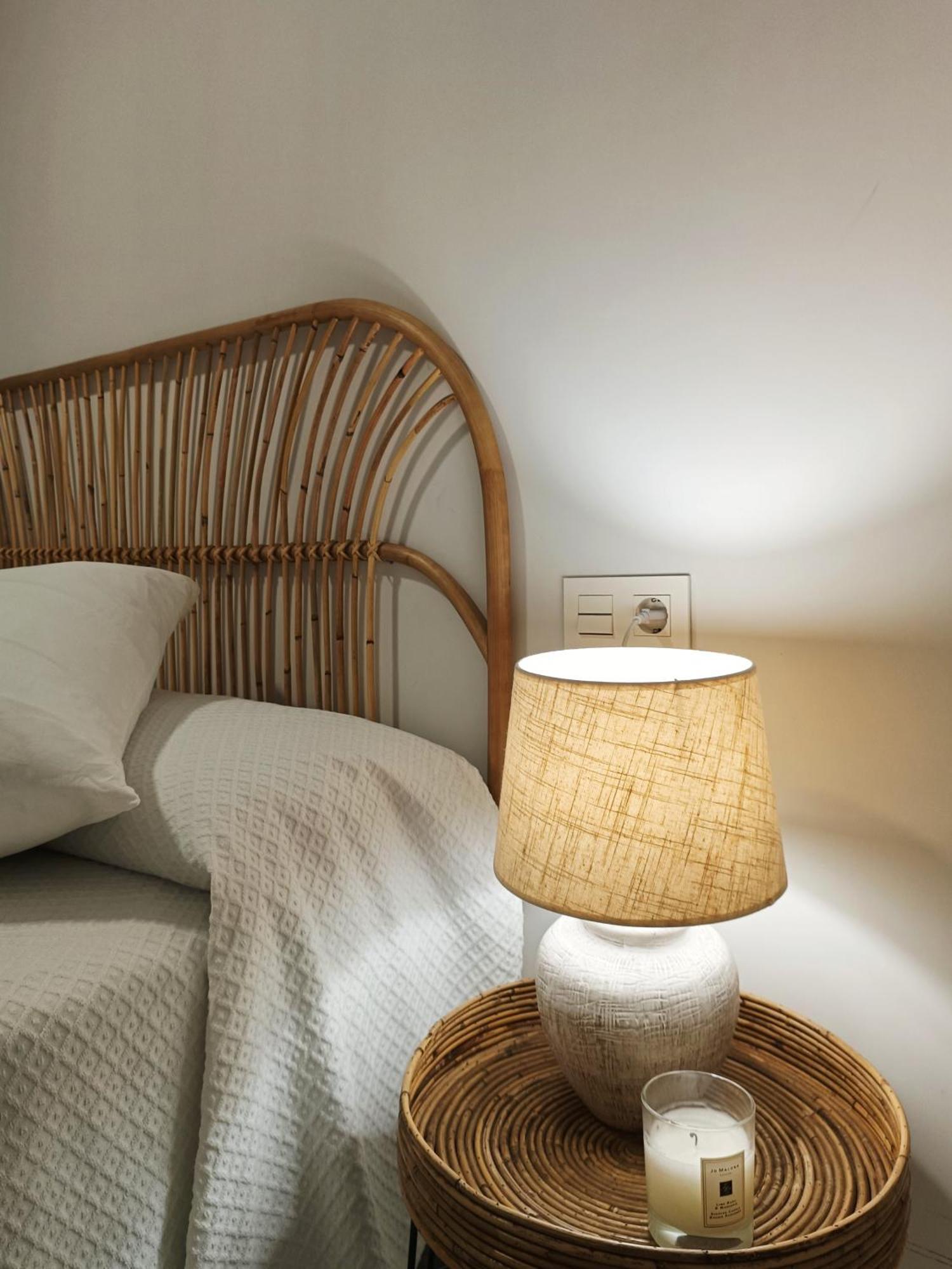Apartamentos Madreselva Fernan Perez Esterno foto